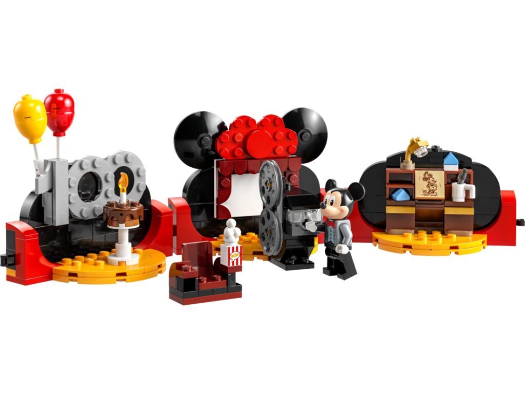 LEGO #40600 Disney 100 Years Celebration set details 
