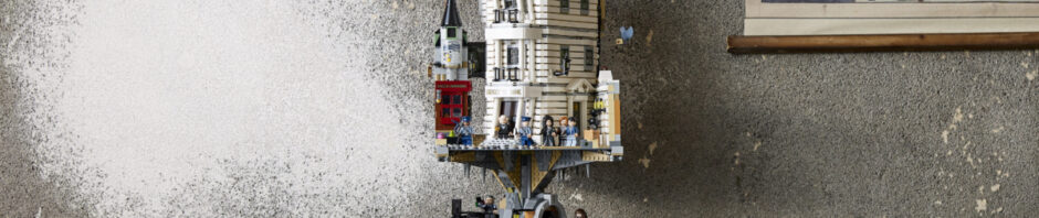 LEGO Harry Potter Gringotts Wizarding Bank set #76417