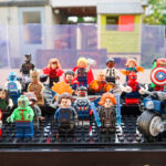 Making a display for LEGO Marvel Avengers Minifigures Collection