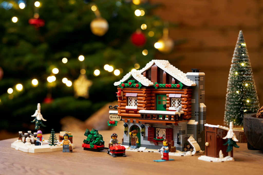 LEGO Holiday and Seasonal sets 2023