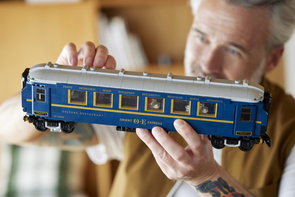 LEGO Ideas The Orient Express Train Set #21344