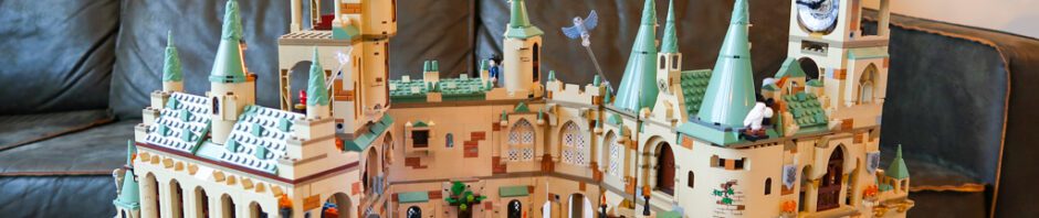 UPDATE: Combining 7 LEGO Hogwarts sets into 1 modular castle (2021-2023)