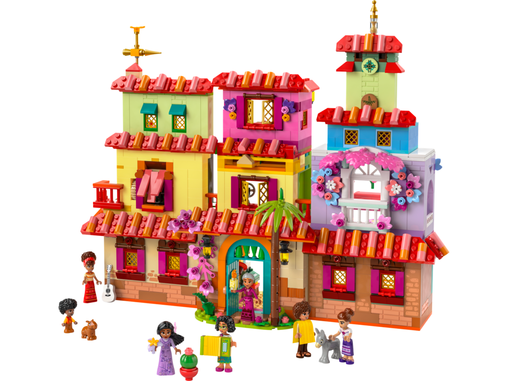 43245 LEGO The Magical Madrigal House