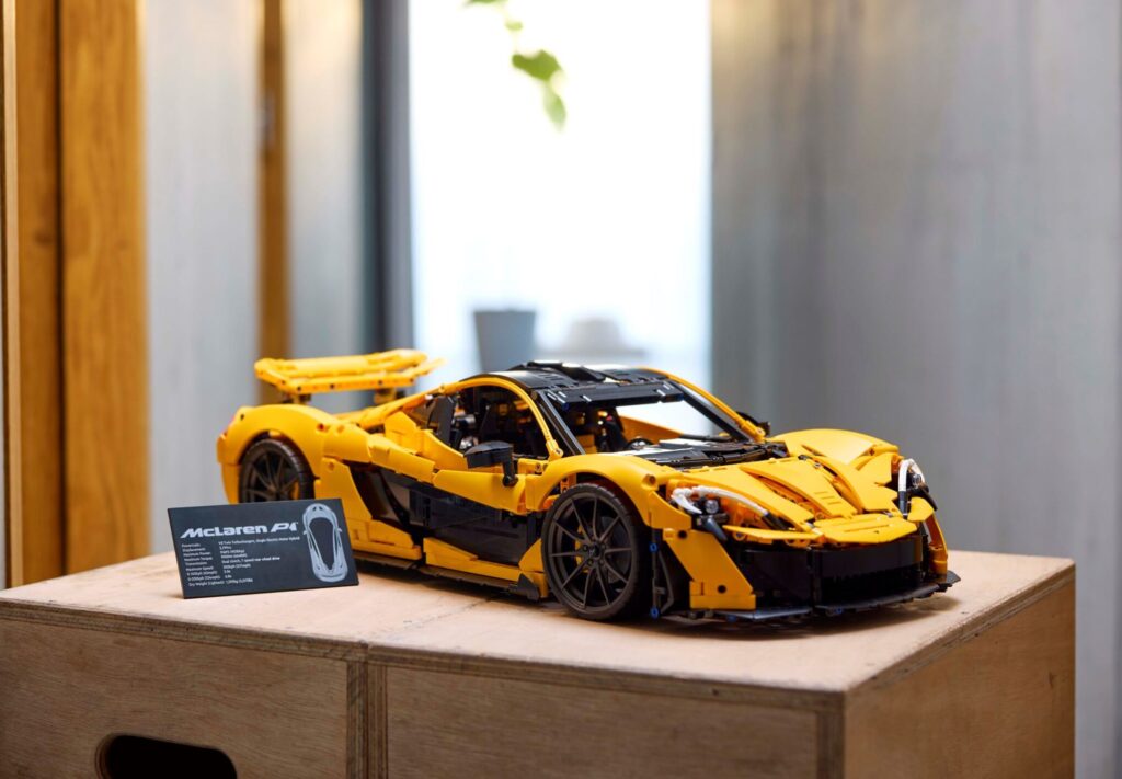 LEGO Techinc 42172 McLaren P1