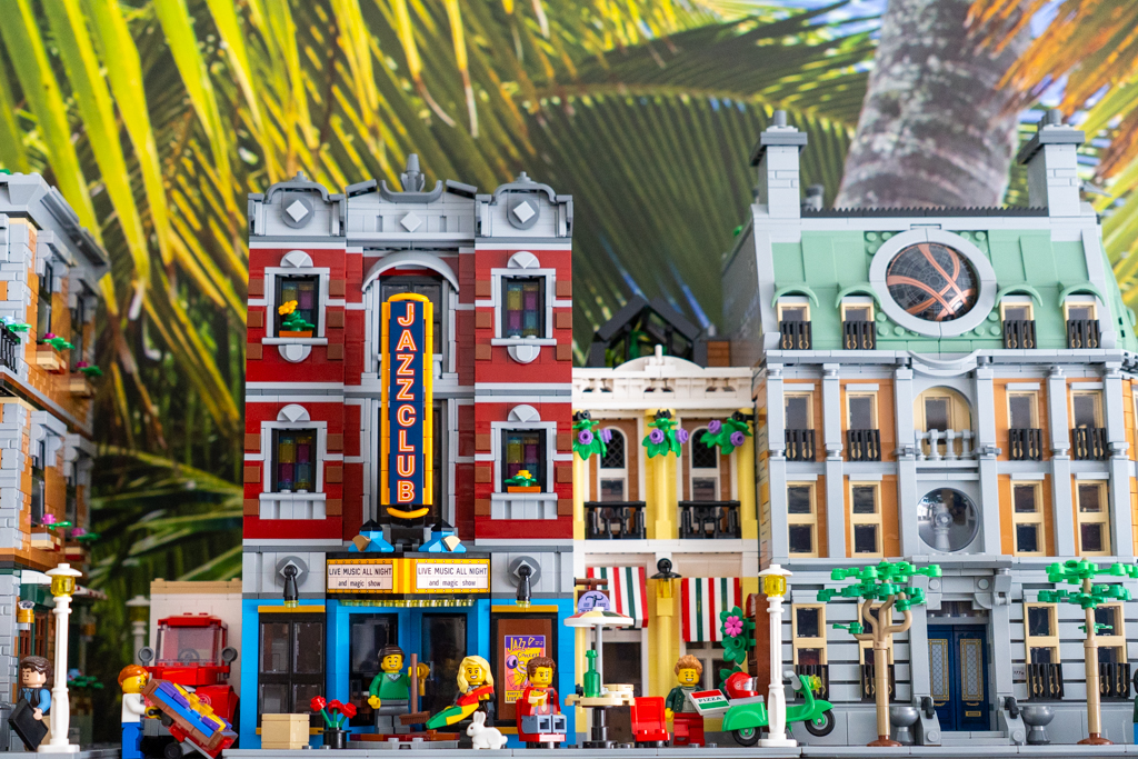 REVIEW: LEGO Icons Jazz Club set #10312