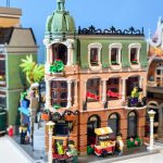 REVIEW: LEGO Icons Boutique Hotel set #10297