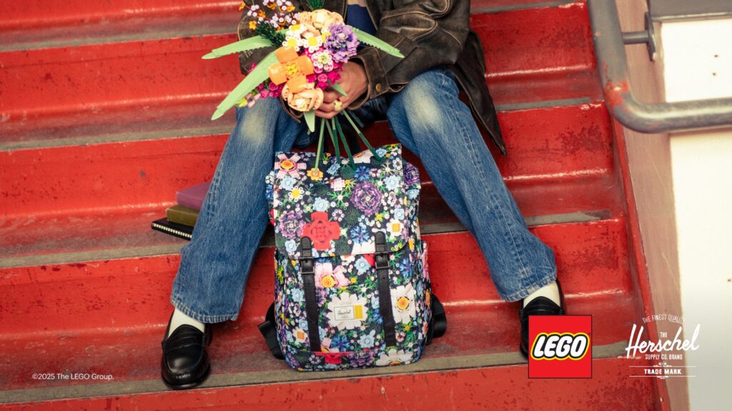 5009280 LEGO x Herschel Retreat™ Small Backpack – Garden Floral